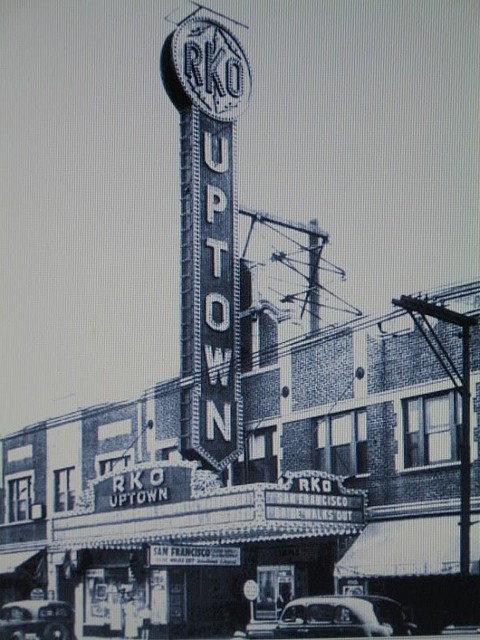Uptown Theatre - OLD PHOTO OF MAQUEE